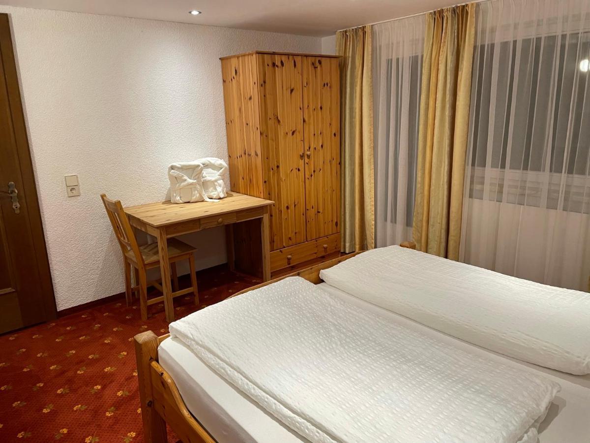 フォンターネラHaus Resiアパートメント エクステリア 写真