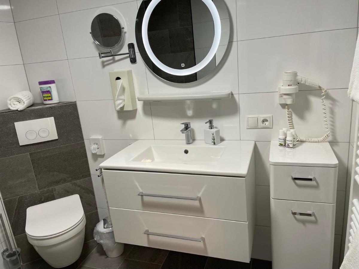 フォンターネラHaus Resiアパートメント エクステリア 写真