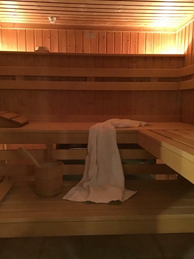 フォンターネラHaus Resiアパートメント エクステリア 写真