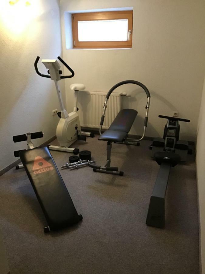 フォンターネラHaus Resiアパートメント エクステリア 写真