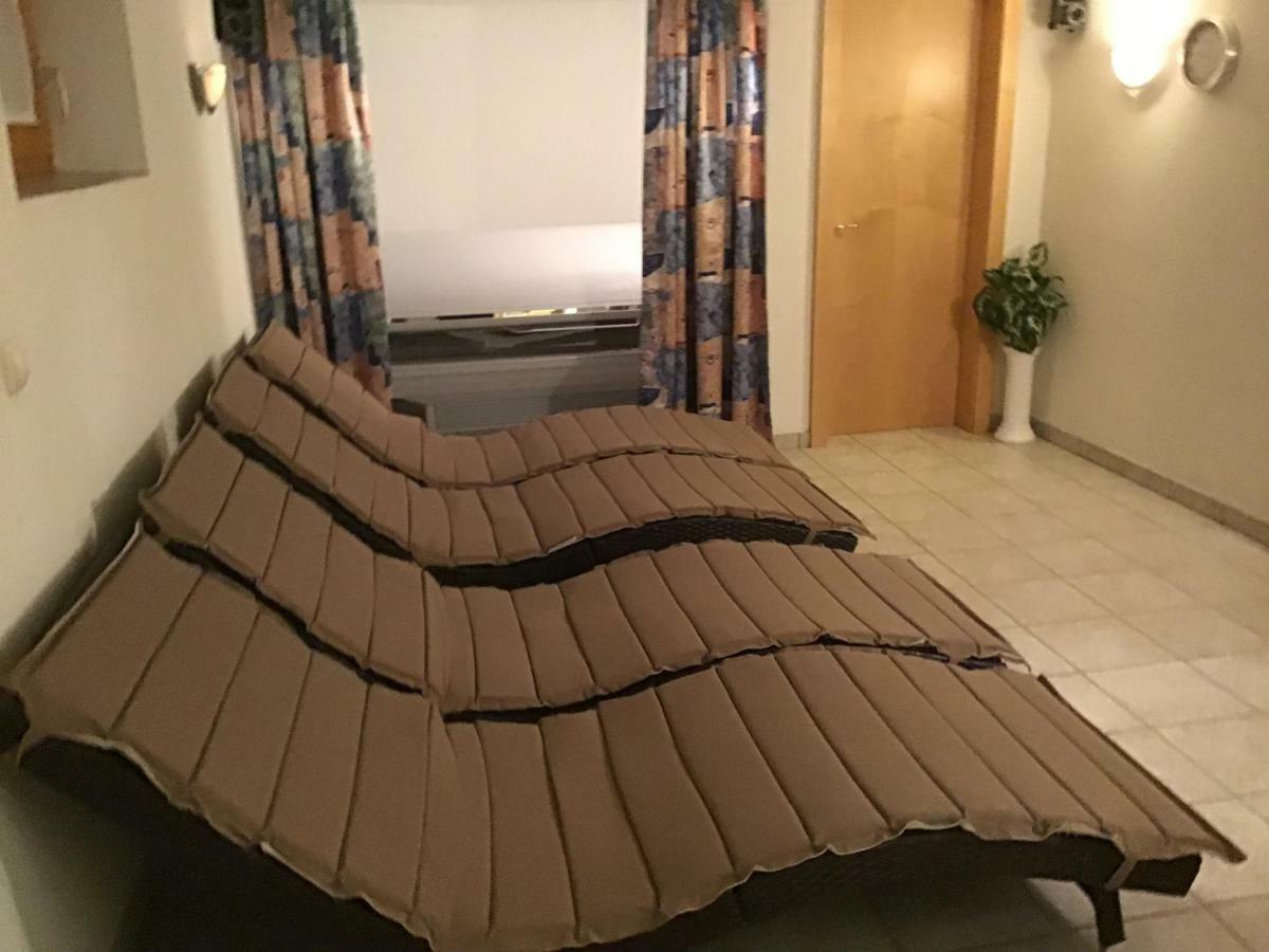 フォンターネラHaus Resiアパートメント エクステリア 写真