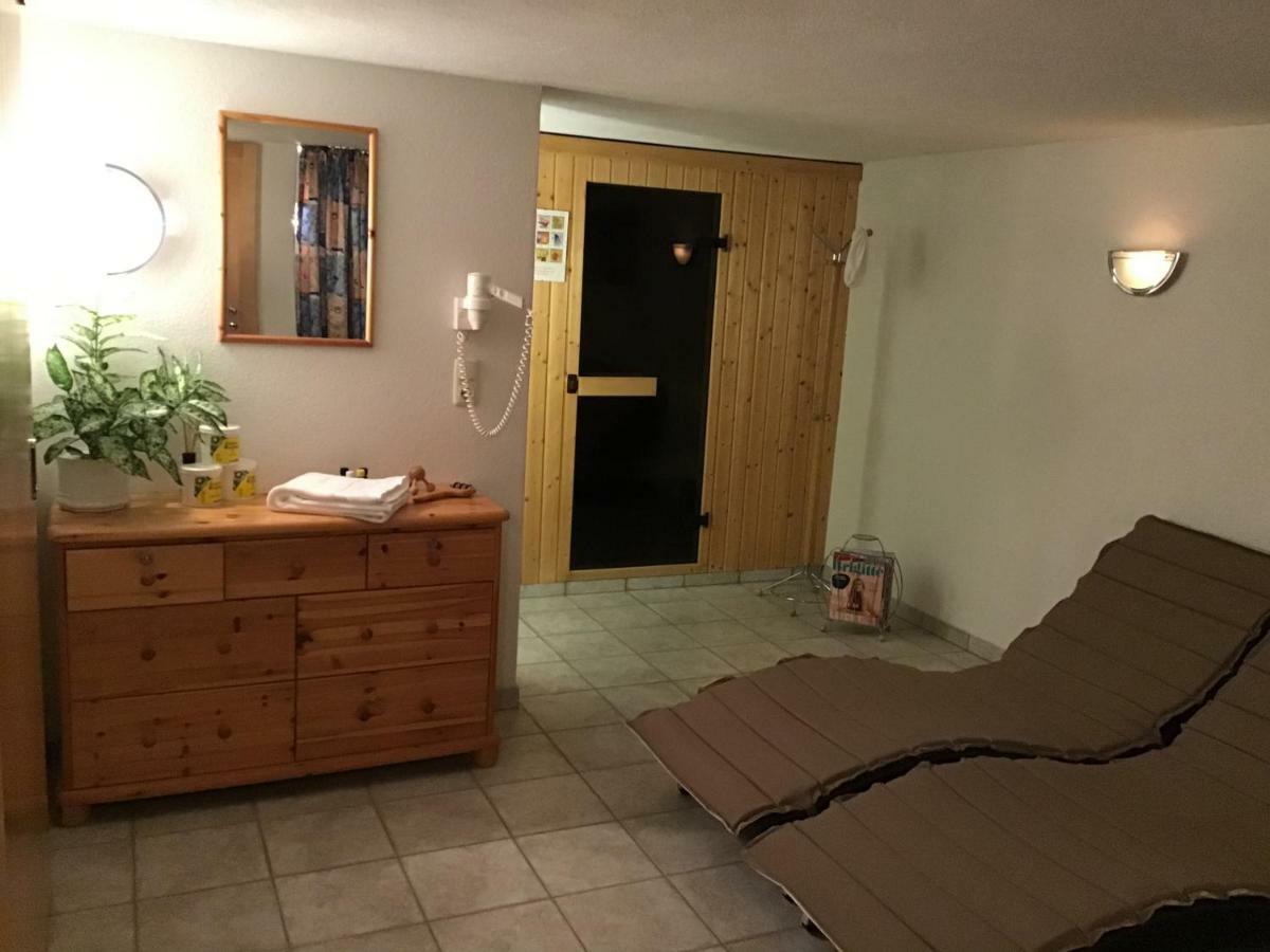 フォンターネラHaus Resiアパートメント エクステリア 写真