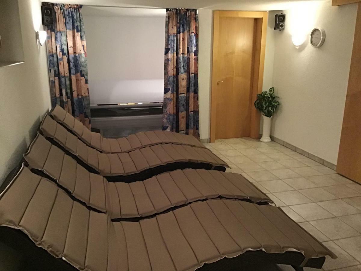 フォンターネラHaus Resiアパートメント エクステリア 写真